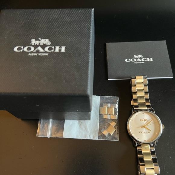 Coach watch - Picture 5 of 7